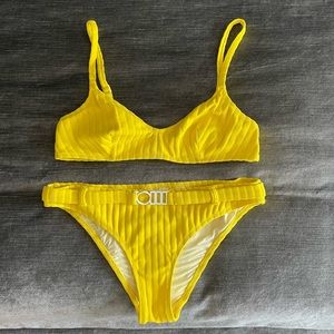 Solid & Striped bikini set. Size S both pieces.